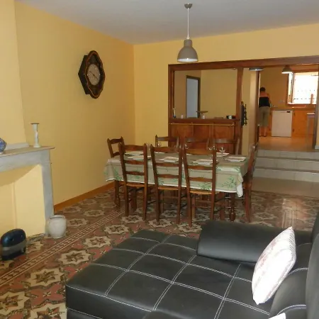 Holiday home Gites-la-riviere 