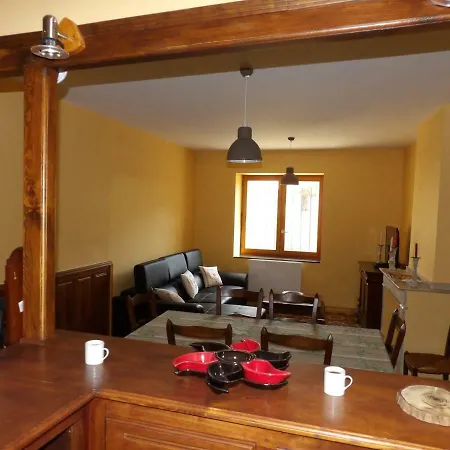 Holiday home Gites-la-riviere 