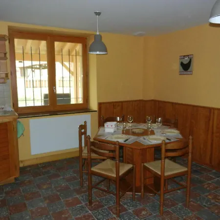 Holiday home Gites-la-riviere 