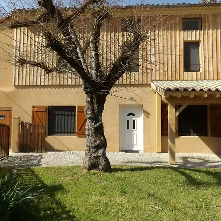 Сasa de vacaciones Gites-la-riviere 