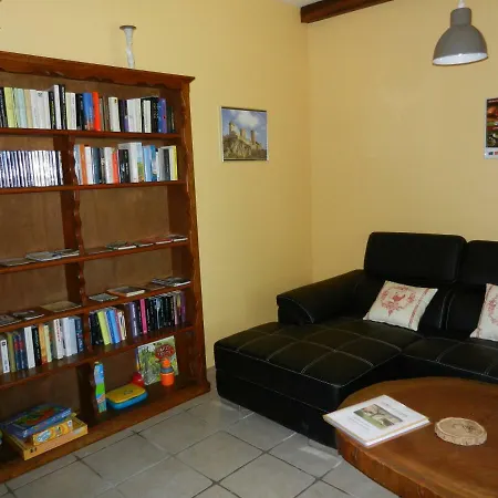 Holiday home Gites-la-riviere 