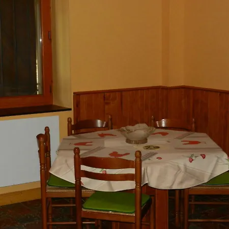 Holiday home Gites-la-riviere 